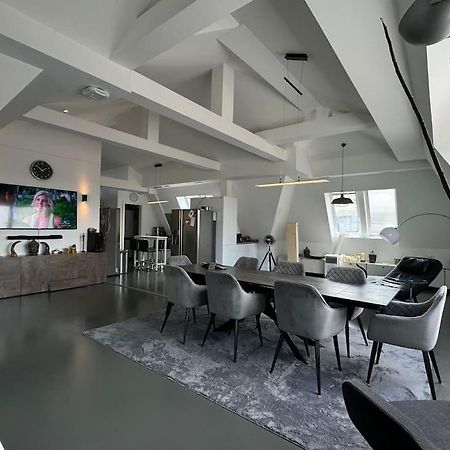 6 Zimmer Maisonette-Penthouse Pool Dachterrasse Luxus München Kültér fotó