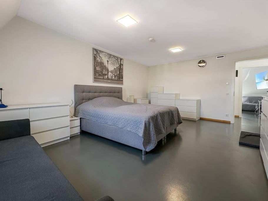 6 Zimmer Maisonette-Penthouse Pool Dachterrasse Luxus München Kültér fotó