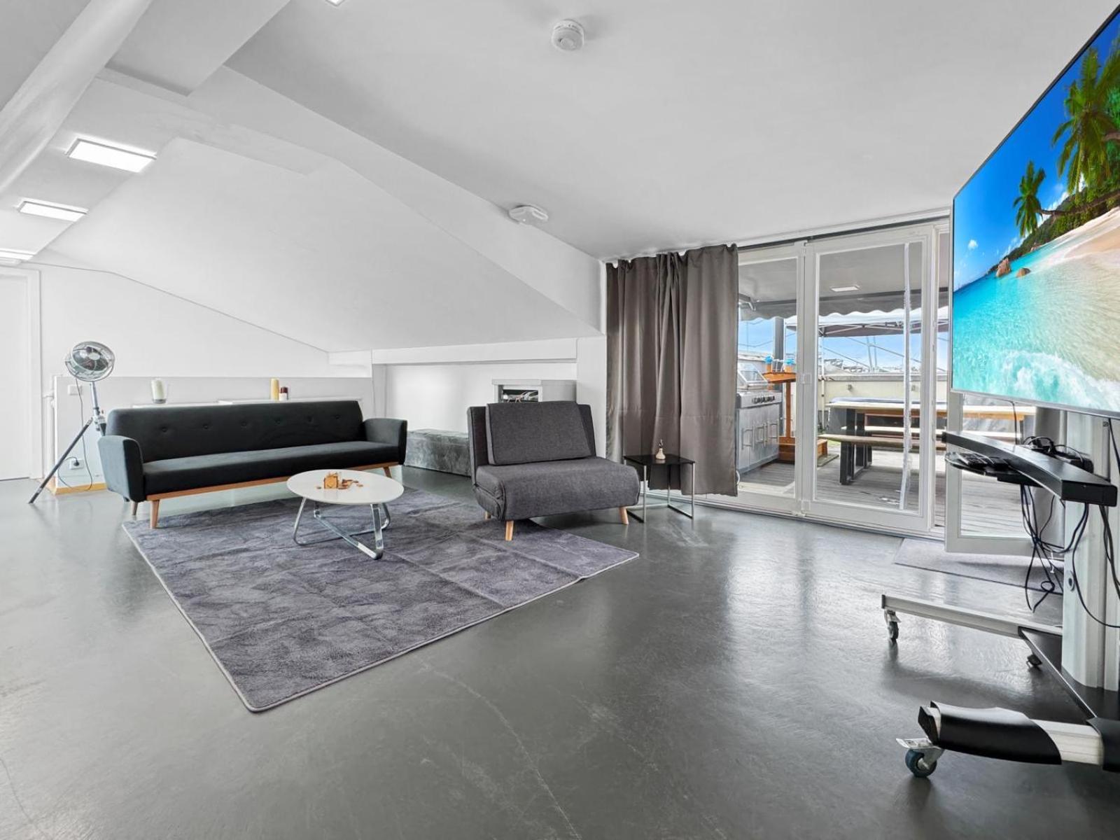 6 Zimmer Maisonette-Penthouse Pool Dachterrasse Luxus München Kültér fotó